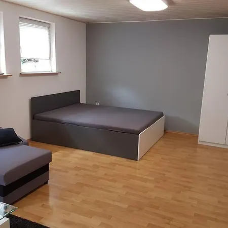 Apartment Schoene In - Rendel, Mit Freisitz *