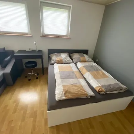 Apartment Schoene In - Rendel, Mit Freisitz